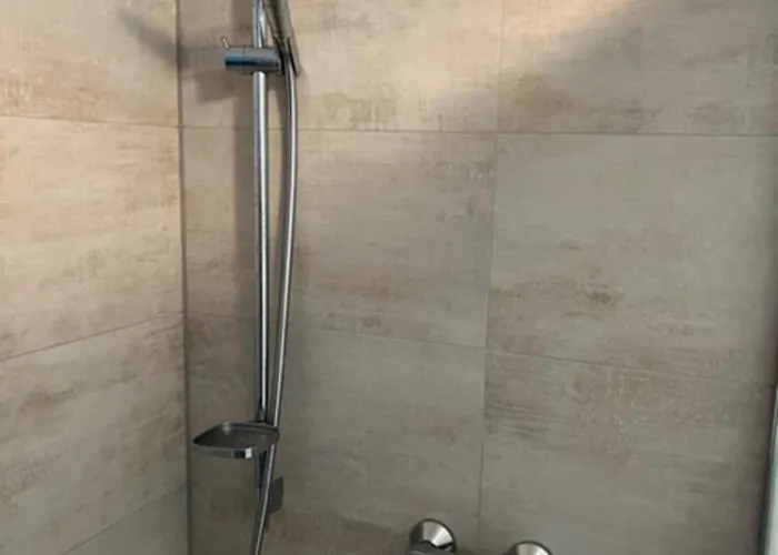 Appartement Mit Eigenem Zugang Sprockhoevel